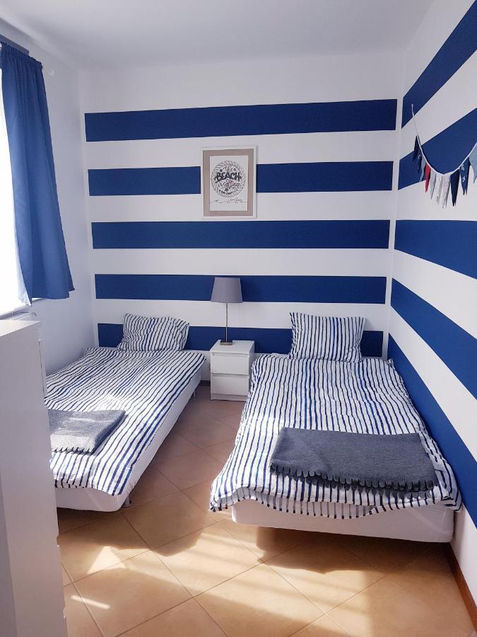Wysoka Fala Jastrzębia Góra Exterior foto